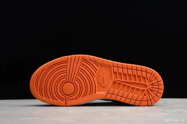 Air Shattered 553558-128 Low Backboard Jordan 1 0525